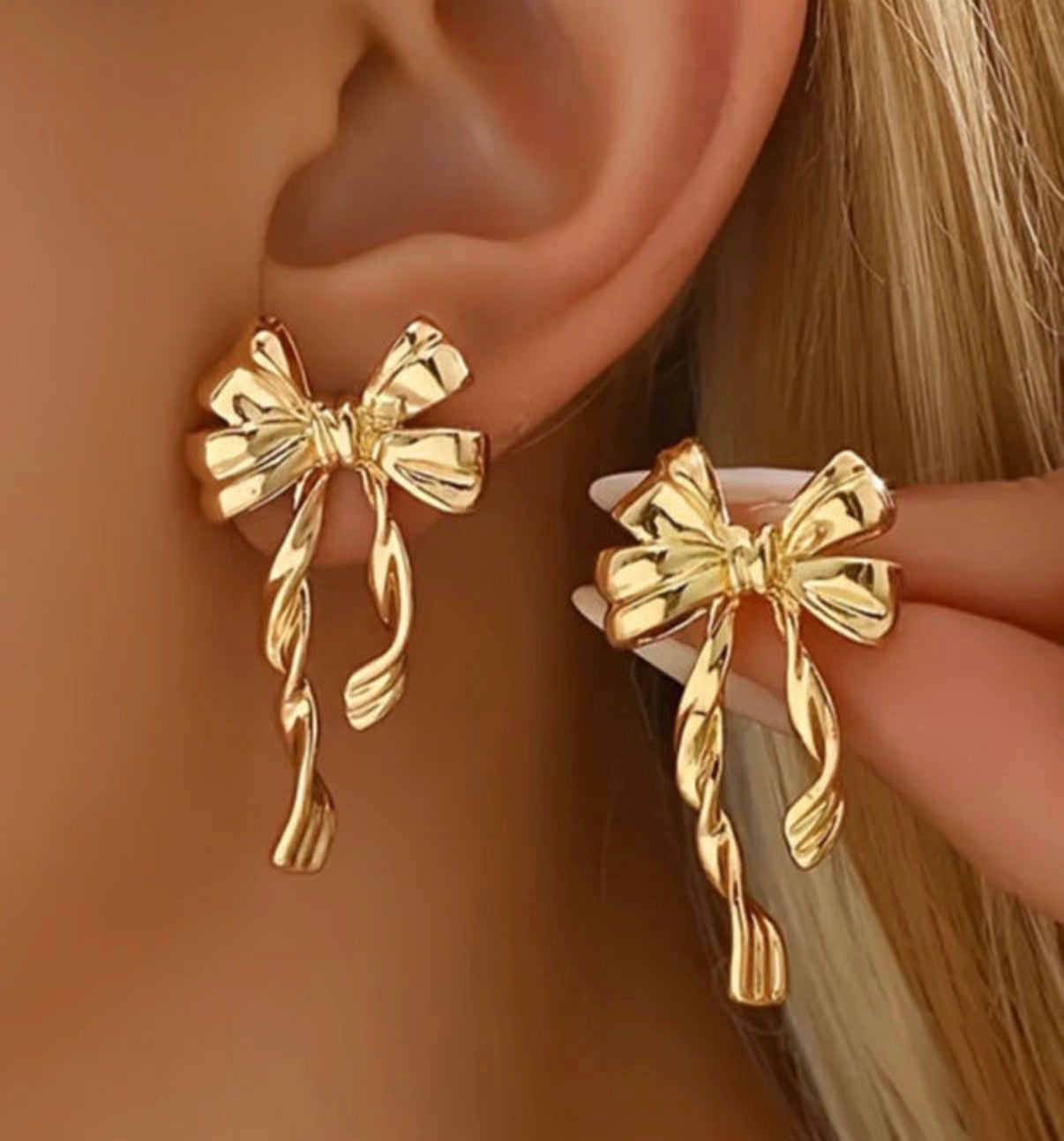 Bow Earrings
