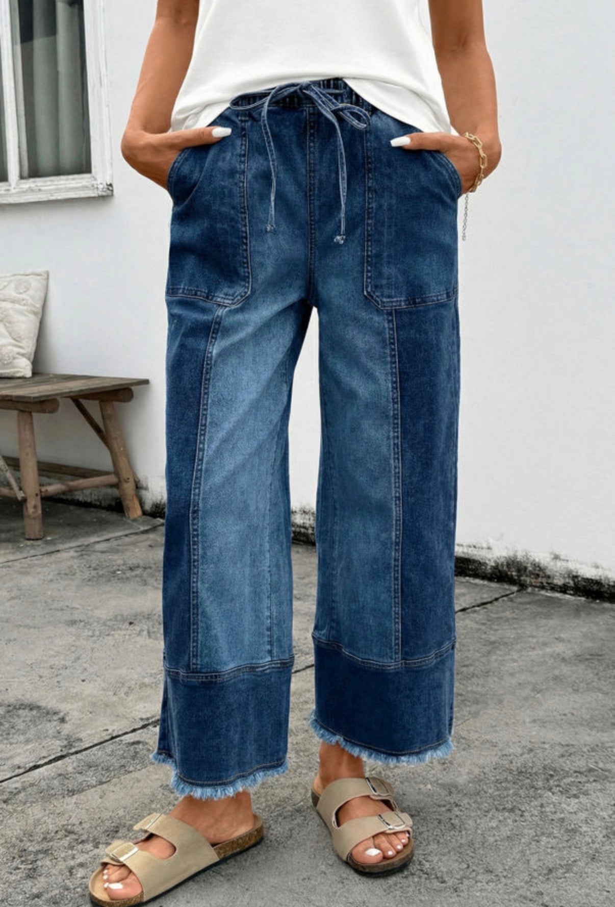 Women's Dark Jeans with Frayed Bottom