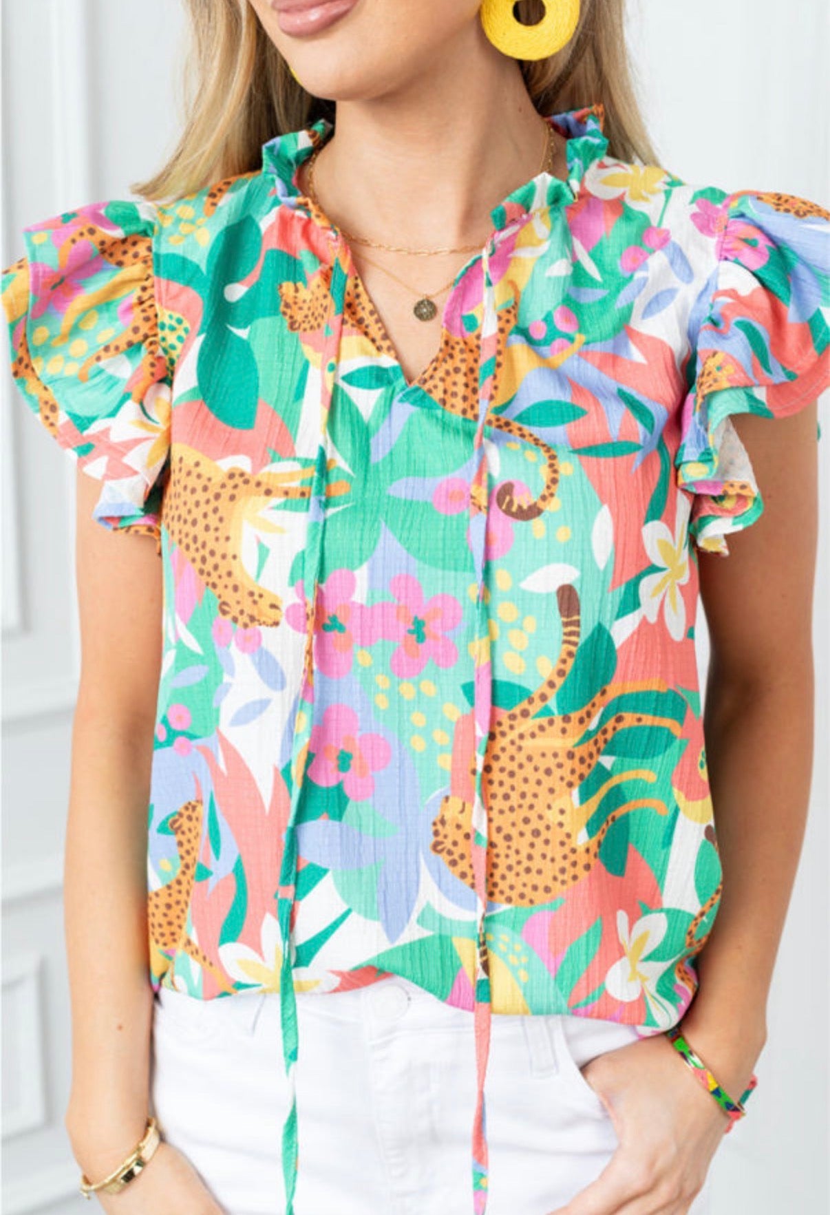 Women's Shirt with Cheetahs