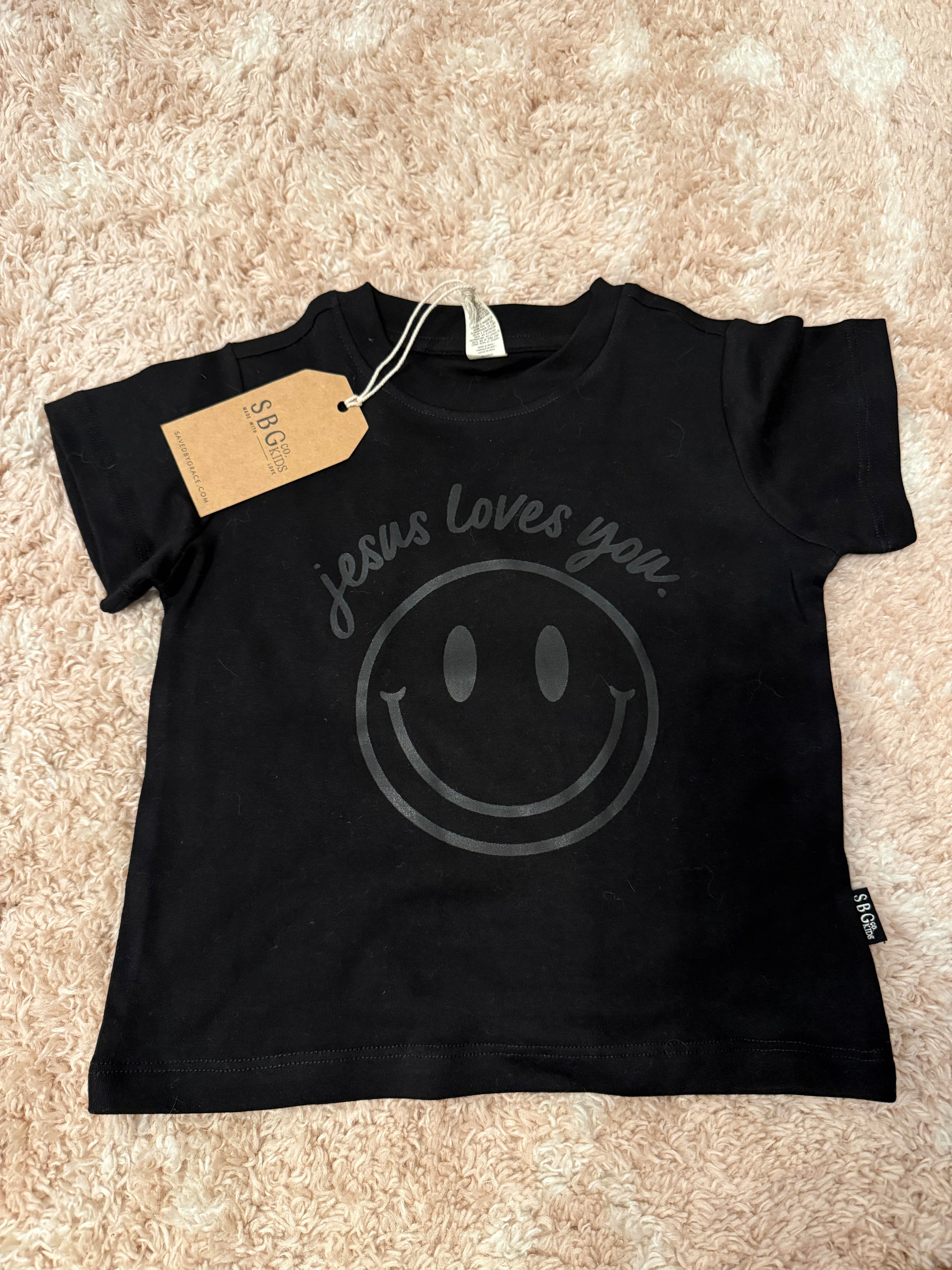 Kid's Jesus Love You black tee